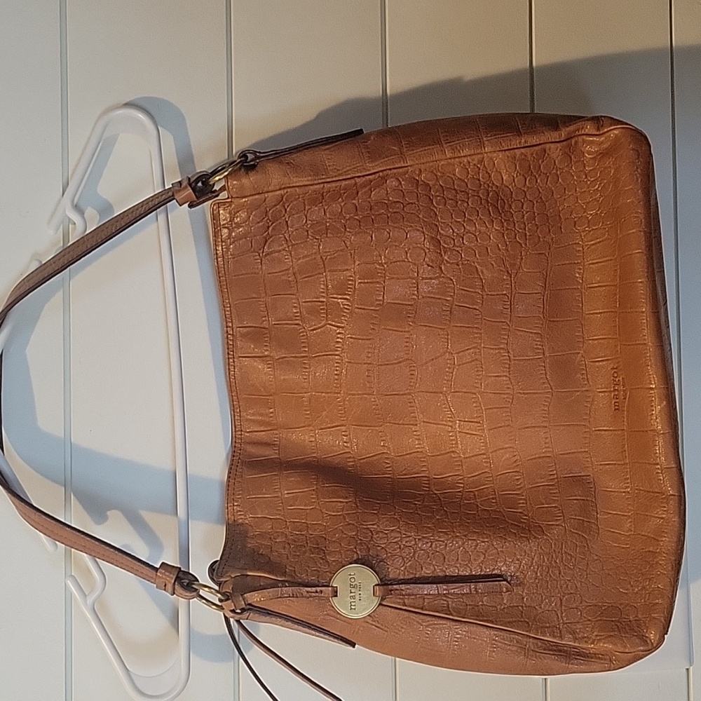 MARGOT LEATHER SHOULDER BAG  TAN/BROWN